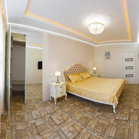 Apartment Near Railway Station Kiev Dış mekan fotoğraf